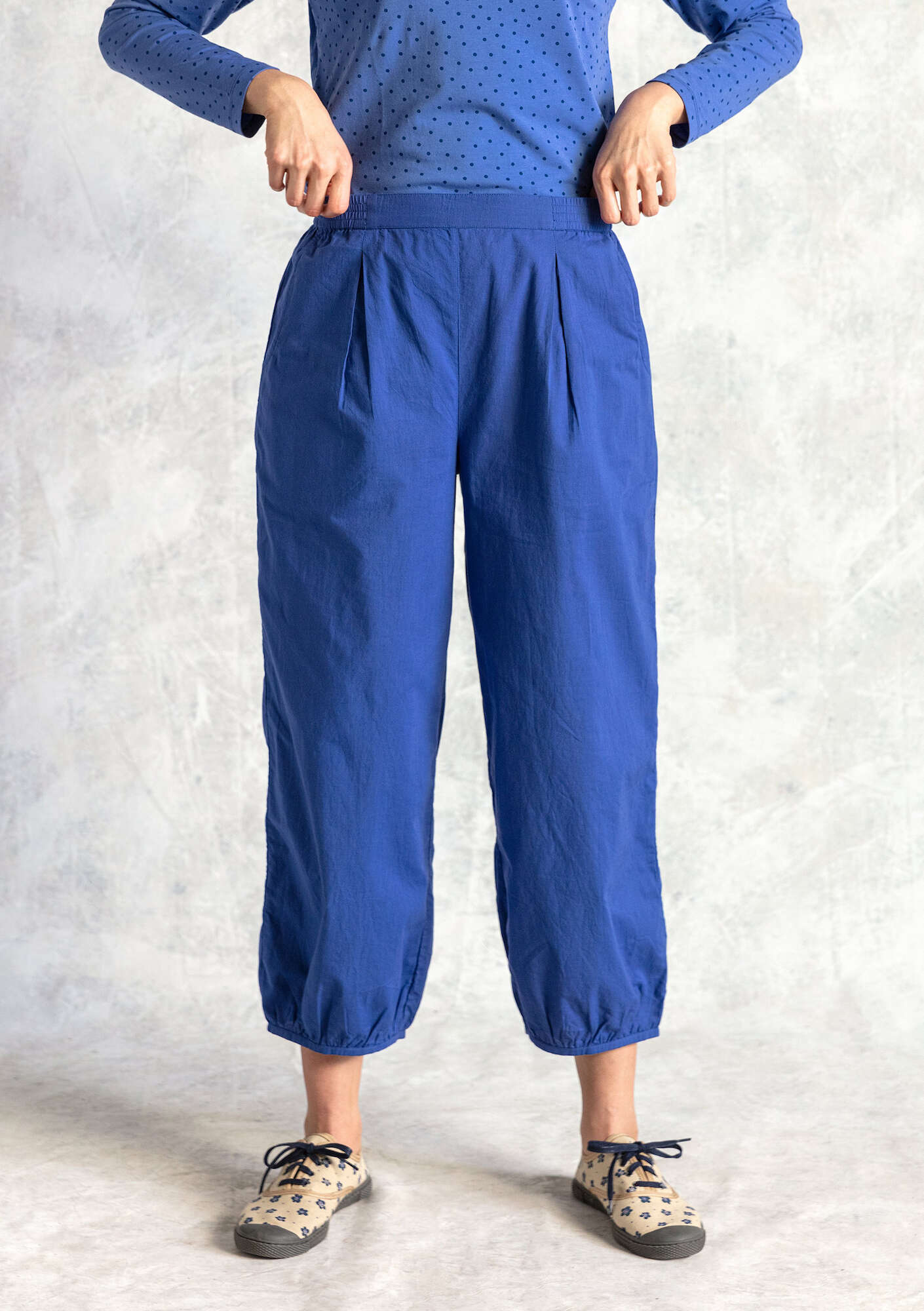 Pantalon  Hi  en coton biologique tissé bleu ciel foncé