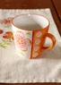 Mugg "Petals" i keramik (ljus sand En storlek )