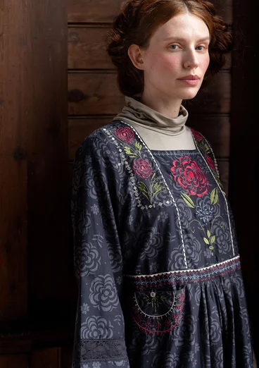 “Kamelia” woven dress in organic cotton/silk - black