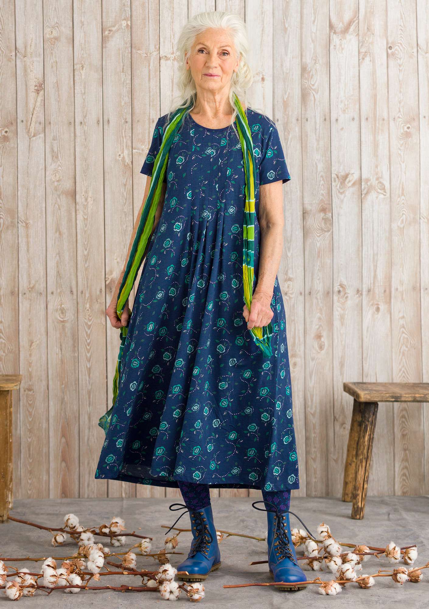 Kleid „Vanja“ aus Öko-Baumwolle mitternachtsblau-gemustert