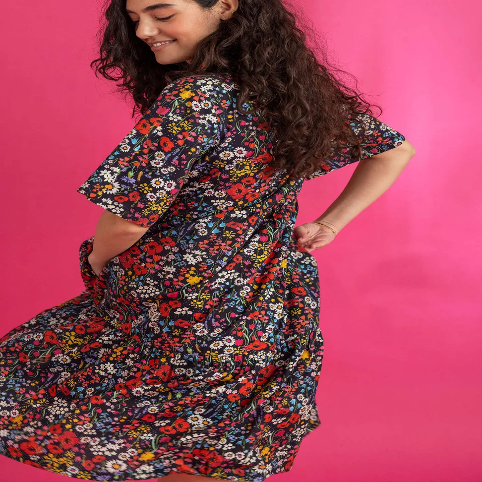 “Sommaräng” woven organic cotton/modal dress - black