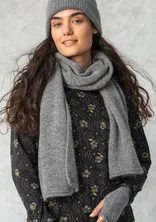 Knit scarf in an alpaca blend - grey/melange