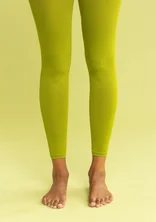 Enfärgade leggings i återvunnen polyamid - sparris