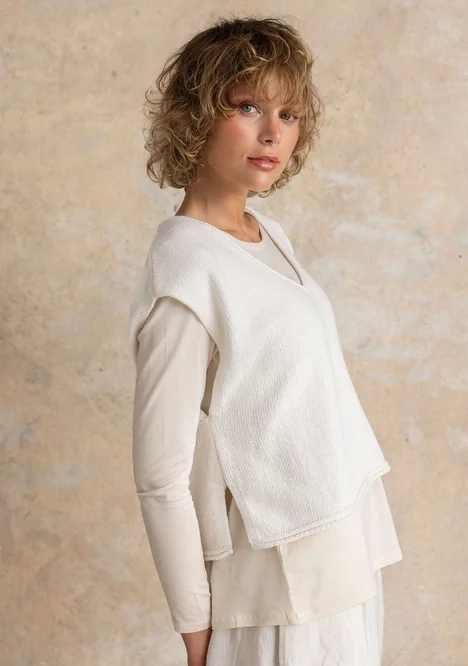Knit vest in organic/recycled cotton - undyed