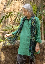 “Harriet” woven shawl in wool - black