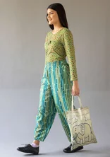 “Bamboo” woven pants in organic cotton - apple green